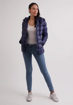 Daunenjacke mit Kapuze und Kaschmirfutter in glänzender Optik navy