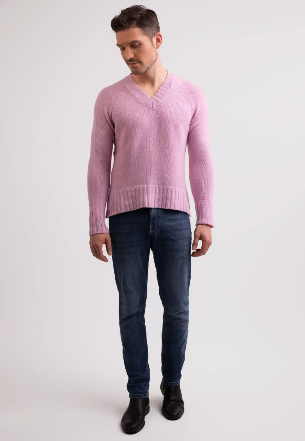 Grobgestrickter Recycelter Kaschmir V-Ausschnitt Pullover rosa
