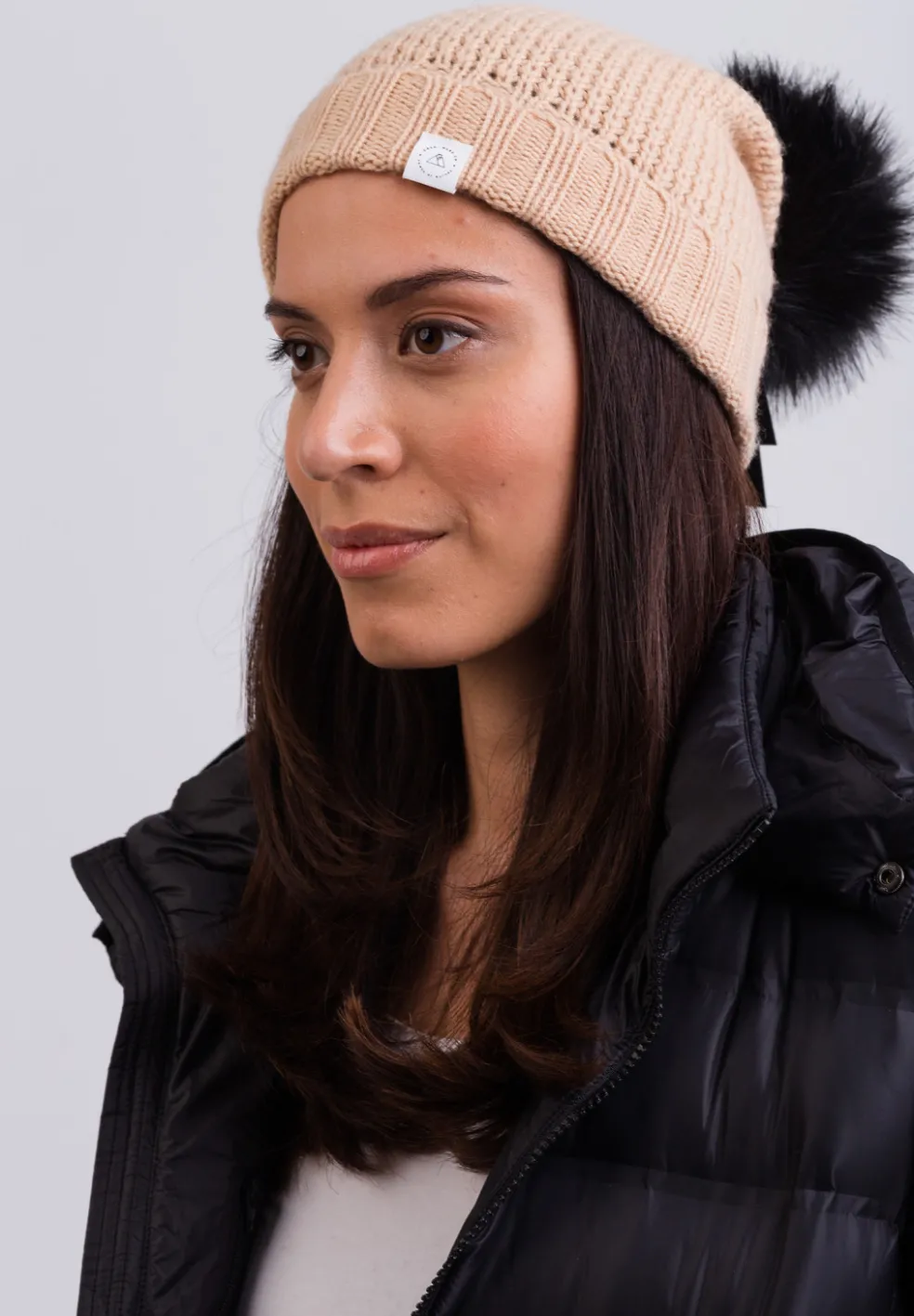 Kaschmir Mütze mit Bommel camel