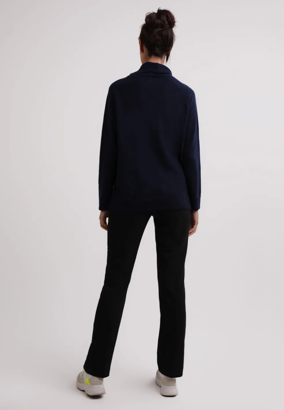 Kaschmir Rollkragen Pullover mit Seitenschlitzen marine blau