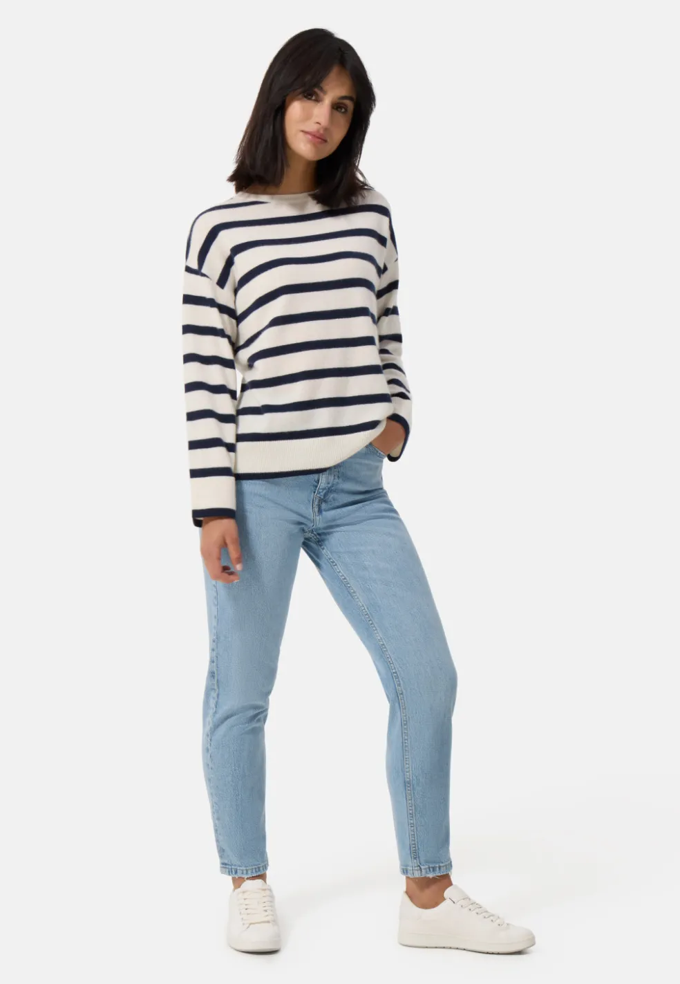 Kaschmir Rundhals Pullover gestreift weiss und marine blau