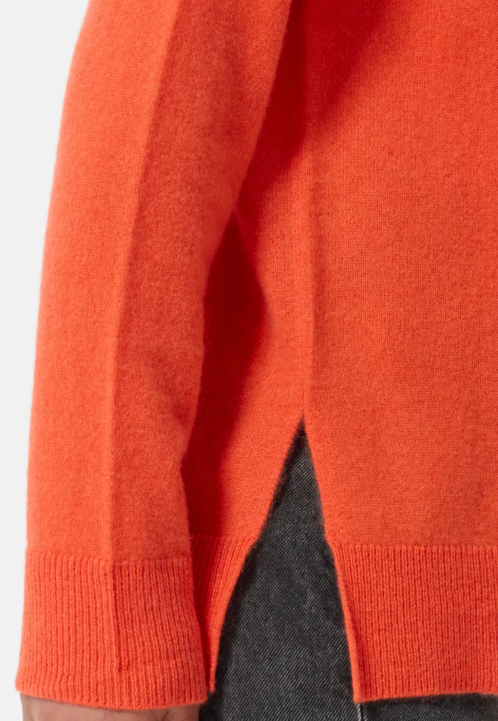 Kaschmir Rundhals Pullover mit Seitenschlitzen sonnengelb