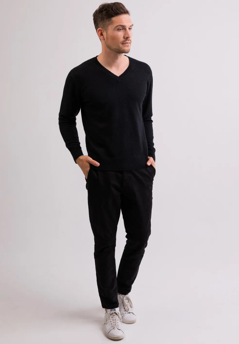 Kaschmir V-Ausschnitt Pullover holzkohle