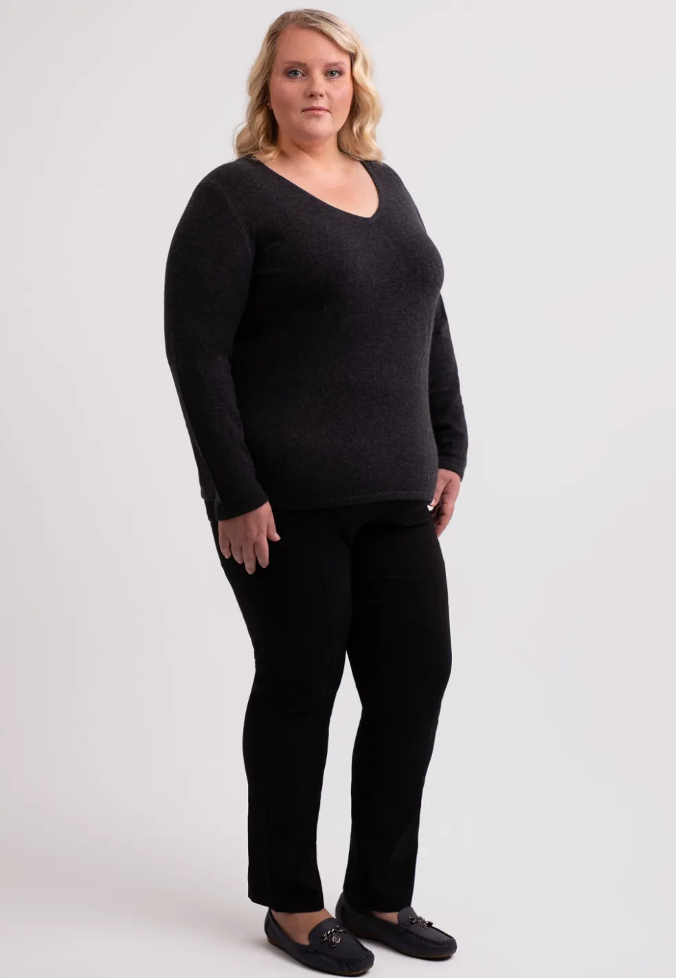 Kaschmir V-Ausschnitt Pullover dunkel anthrazit