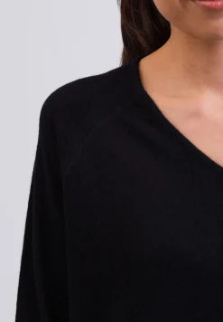 Kaschmir V-Ausschnitt Pullover mit Seitenschlitzen schwarz