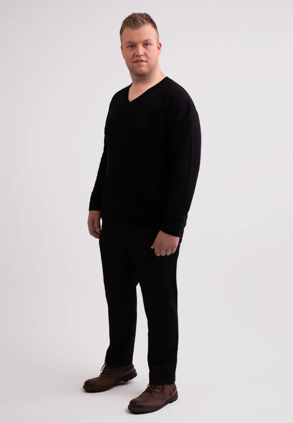 Seide Kaschmir V-Ausschnitt Pullover schwarz