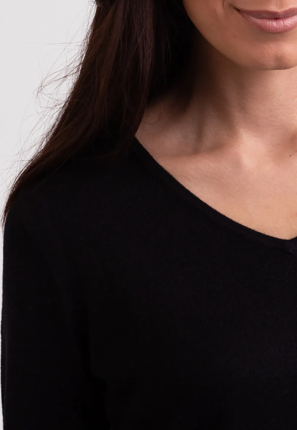 Seide Kaschmir V-Ausschnitt Pullover schwarz